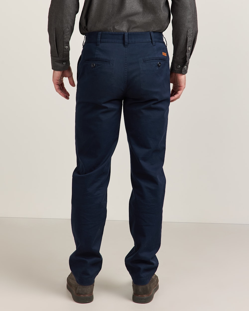 ALTERNATE VIEW OF MEN'S ASTORIA STRETCH CHINOS IN NAVY image number 3