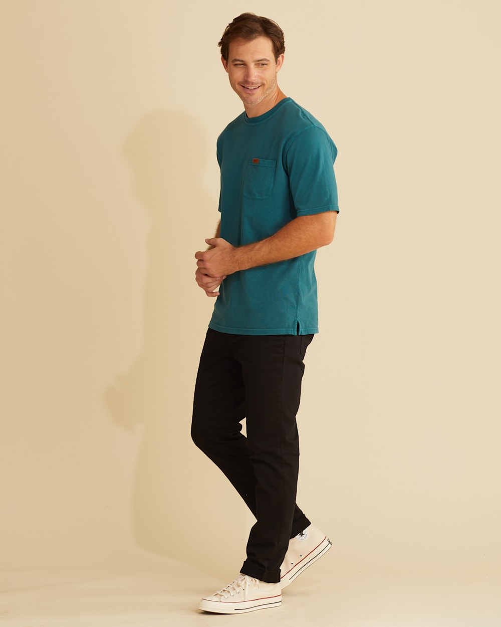 ALTERNATE VIEW OF MEN'S SHORT-SLEEVE DESCHUTES POCKET TEE IN MALLARD GREEN image number 2