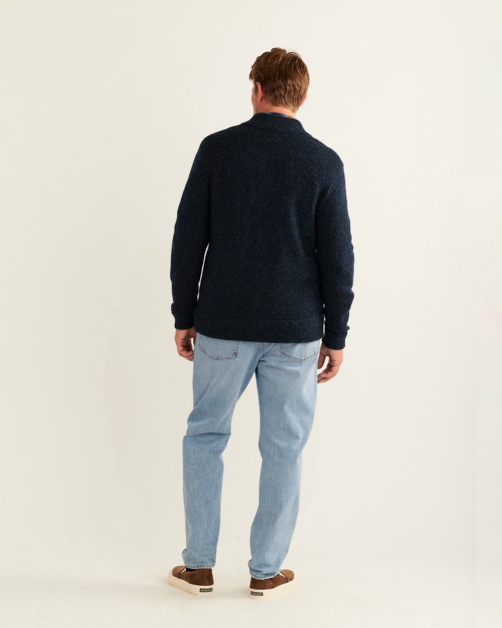 ALTERNATE VIEW OF MEN'S SHETLAND COLLECTION CARDIGAN IN INDIGO HEATHER image number 3