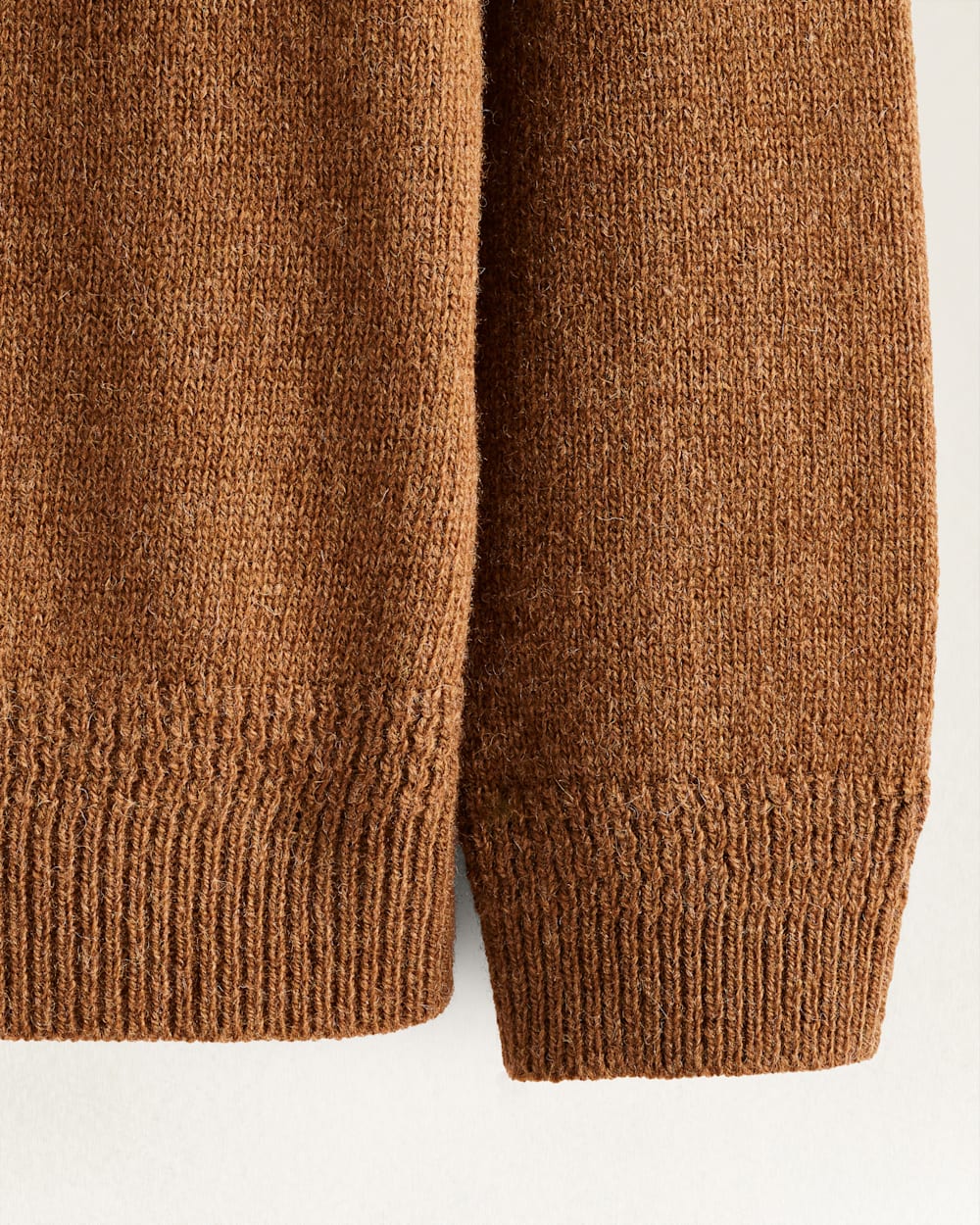 ALTERNATE VIEW OF MEN'S SHETLAND COLLECTION SWEATER IN CARMEL HEATHER image number 3