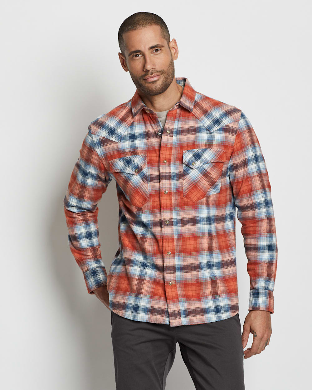 ALTERNATE VIEW OF MEN'S WYATT SHIRT IN RED BARN/DENIM PLAID image number 2