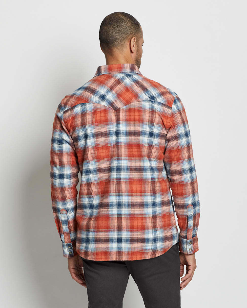 ALTERNATE VIEW OF MEN'S WYATT SHIRT IN RED BARN/DENIM PLAID image number 3
