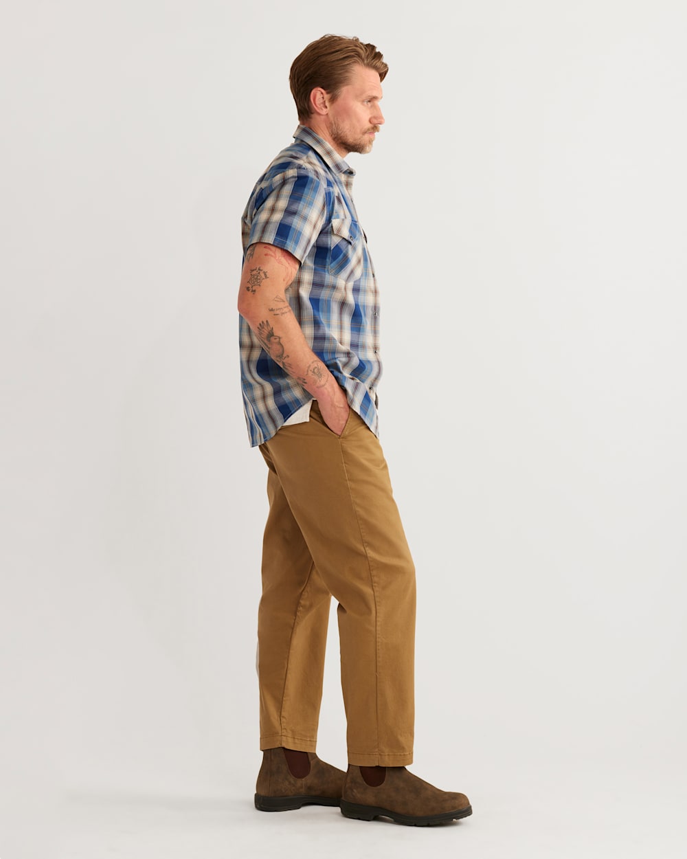 ALTERNATE VIEW OF MEN'S SHORT-SLEEVE FRONTIER SHIRT IN GREY/BLUE PLAID image number 2