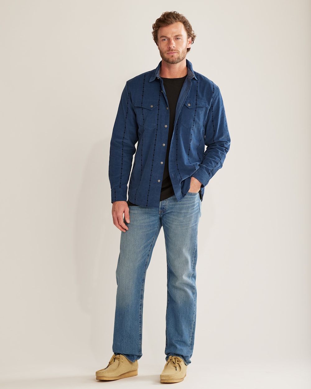 MEN�S WYATT SNAP-FRONT CORDUROY SHIRT IN DENIM BLUE image number 1