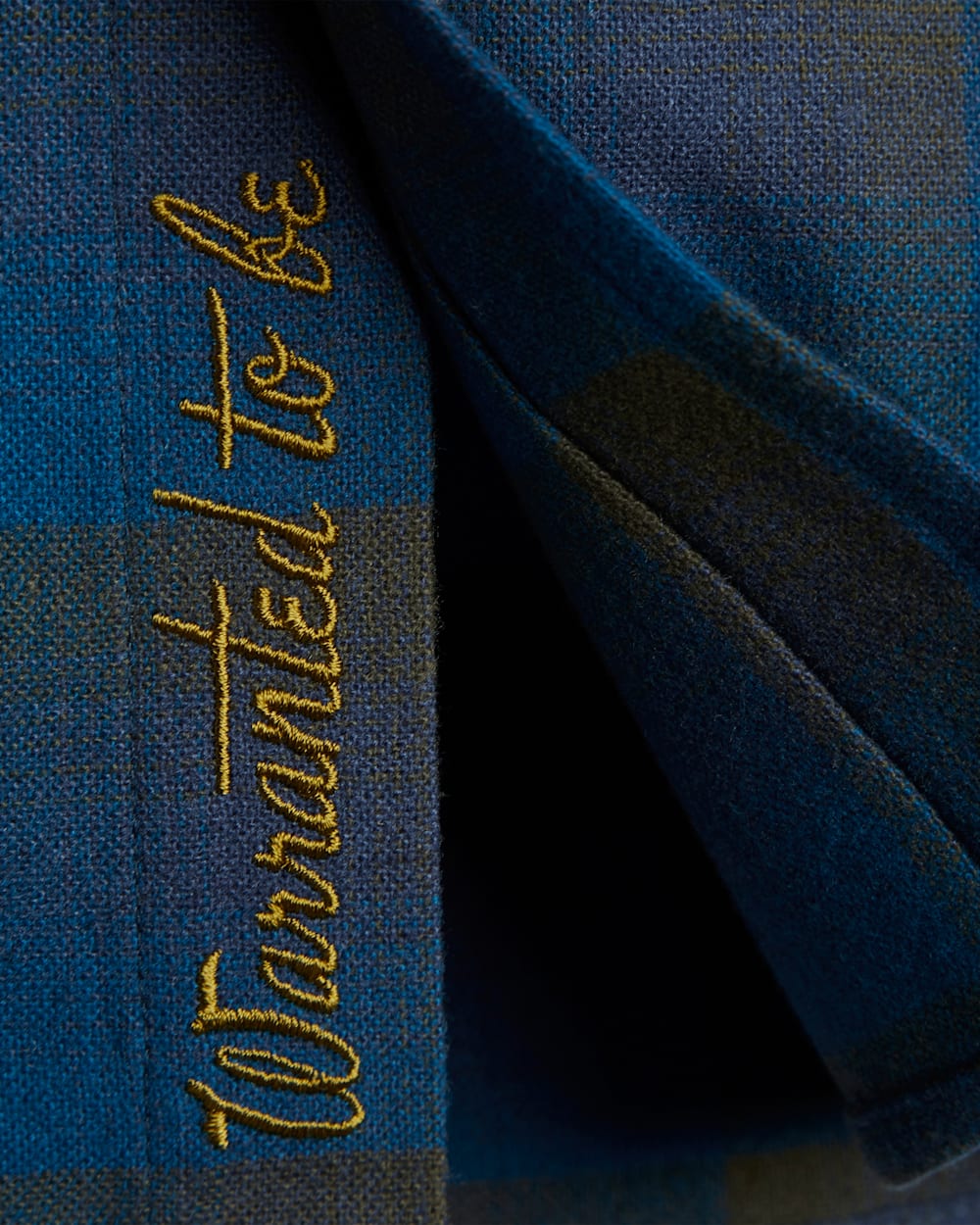 ALTERNATE VIEW OF MEN'S ULTRALUXE MERINO SHIRT IN GREEN/BLUE OMBRE image number 2