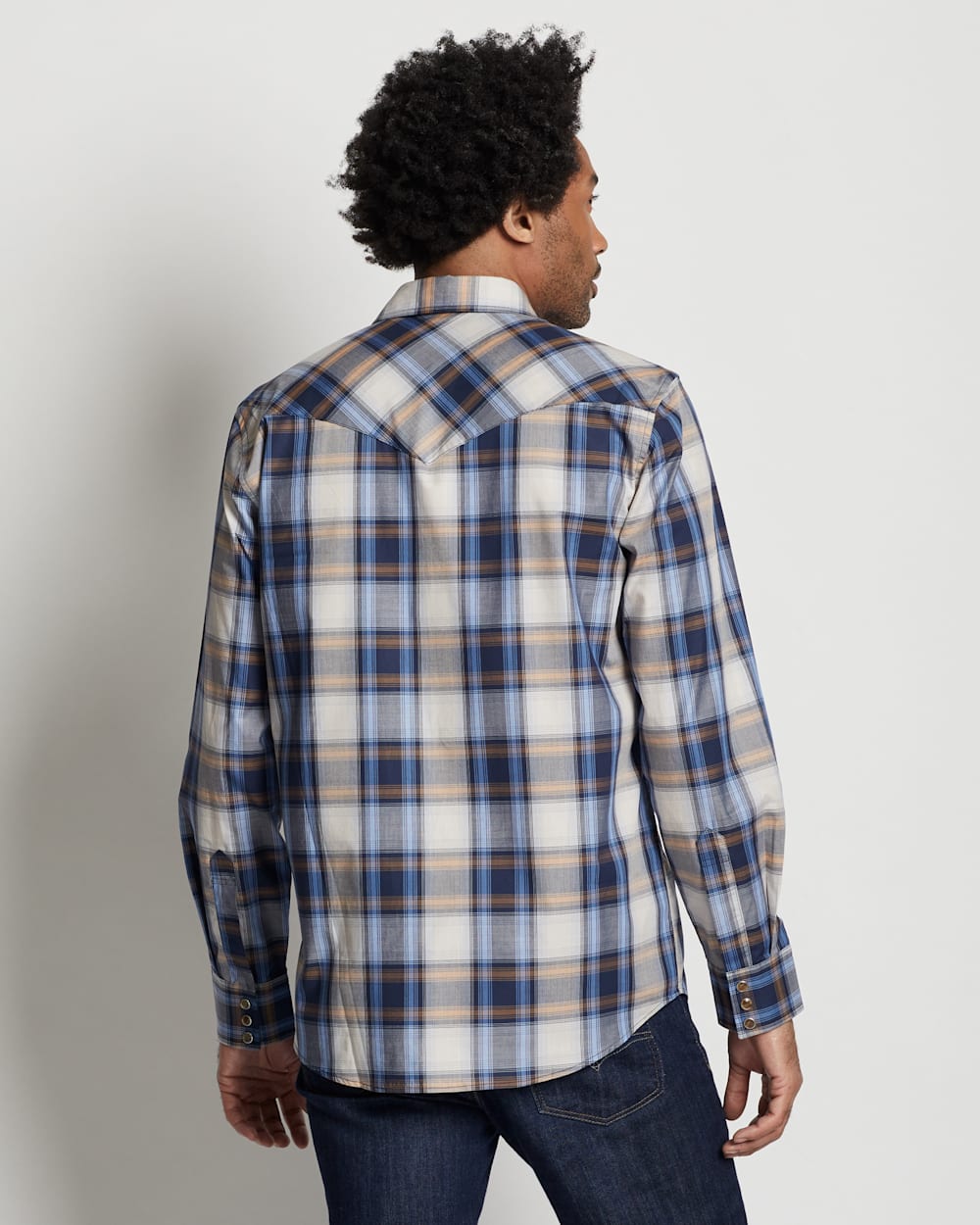 ALTERNATE VIEW OF MEN'S LONG-SLEEVE BISHOP COTTON SHIRT IN NAVY/SKY/TAN PLAID image number 3