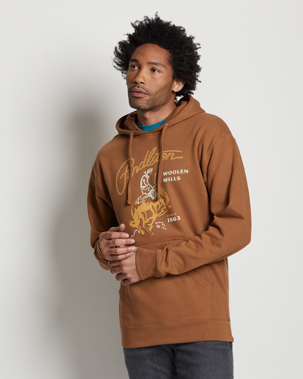 ALTERNATE VIEW OF UNISEX HERITAGE RODEO HOODIE IN SADDLE/GOLD image number 3