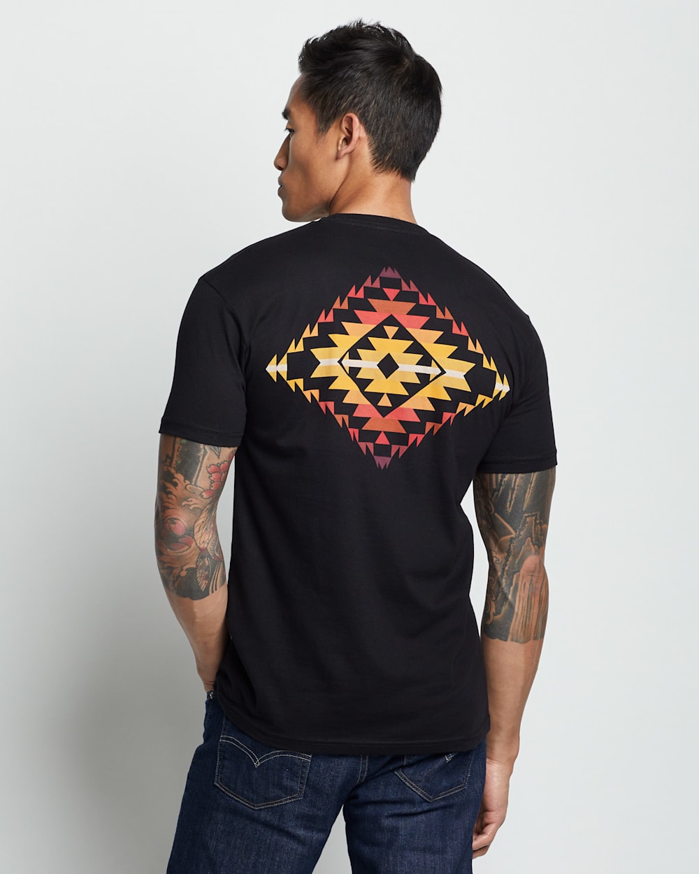 ALTERNATE VIEW OF MEN'S MISSION TRAILS LOGO GRAPHIC TEE IN BLACK/MULTI image number 2