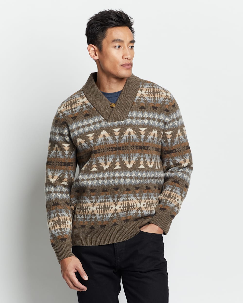 ALTERNATE VIEW OF MEN'S SUMMIT PEAK LAMBSWOOL SWEATER IN TAN image number 4