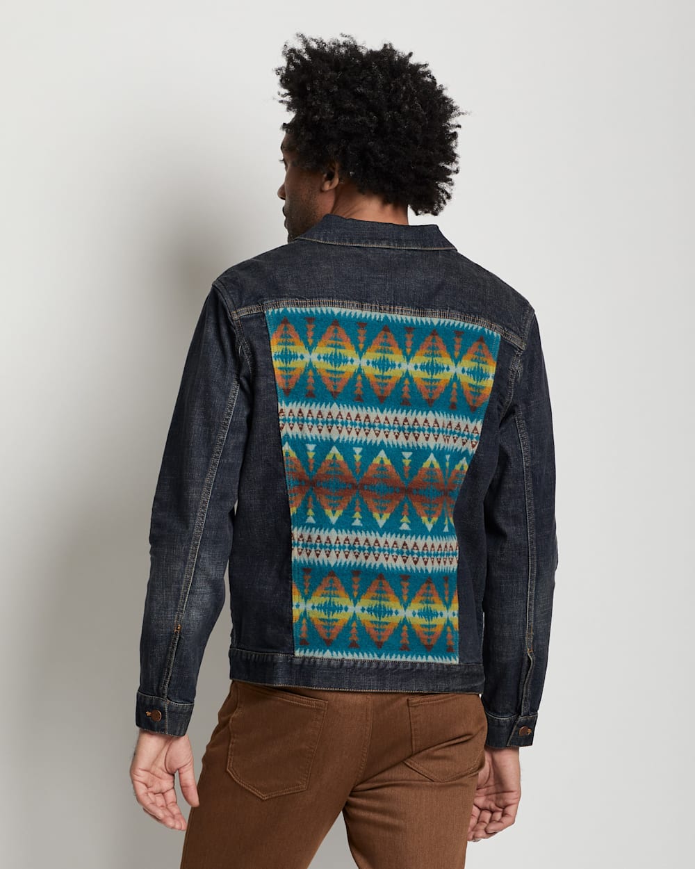 ALTERNATE VIEW OF MEN'S BLUE DENIM JACKET IN DENIM BLUE/SUMMIT PEAK image number 2