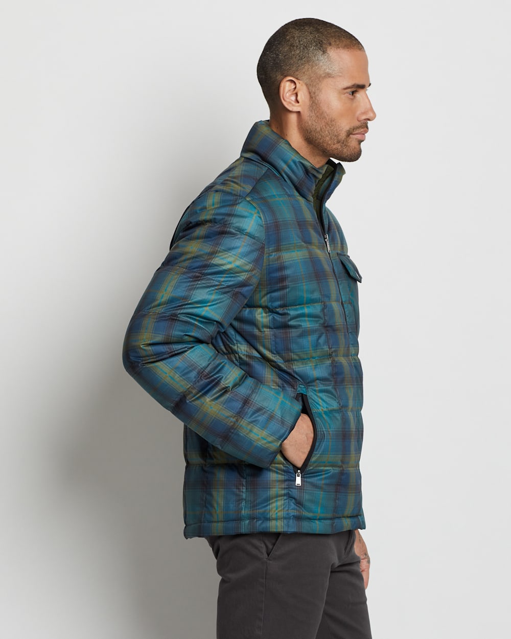 ALTERNATE VIEW OF MEN'S KLAMATH DOWN JACKET IN BLUE/OLIVE PLAID image number 5