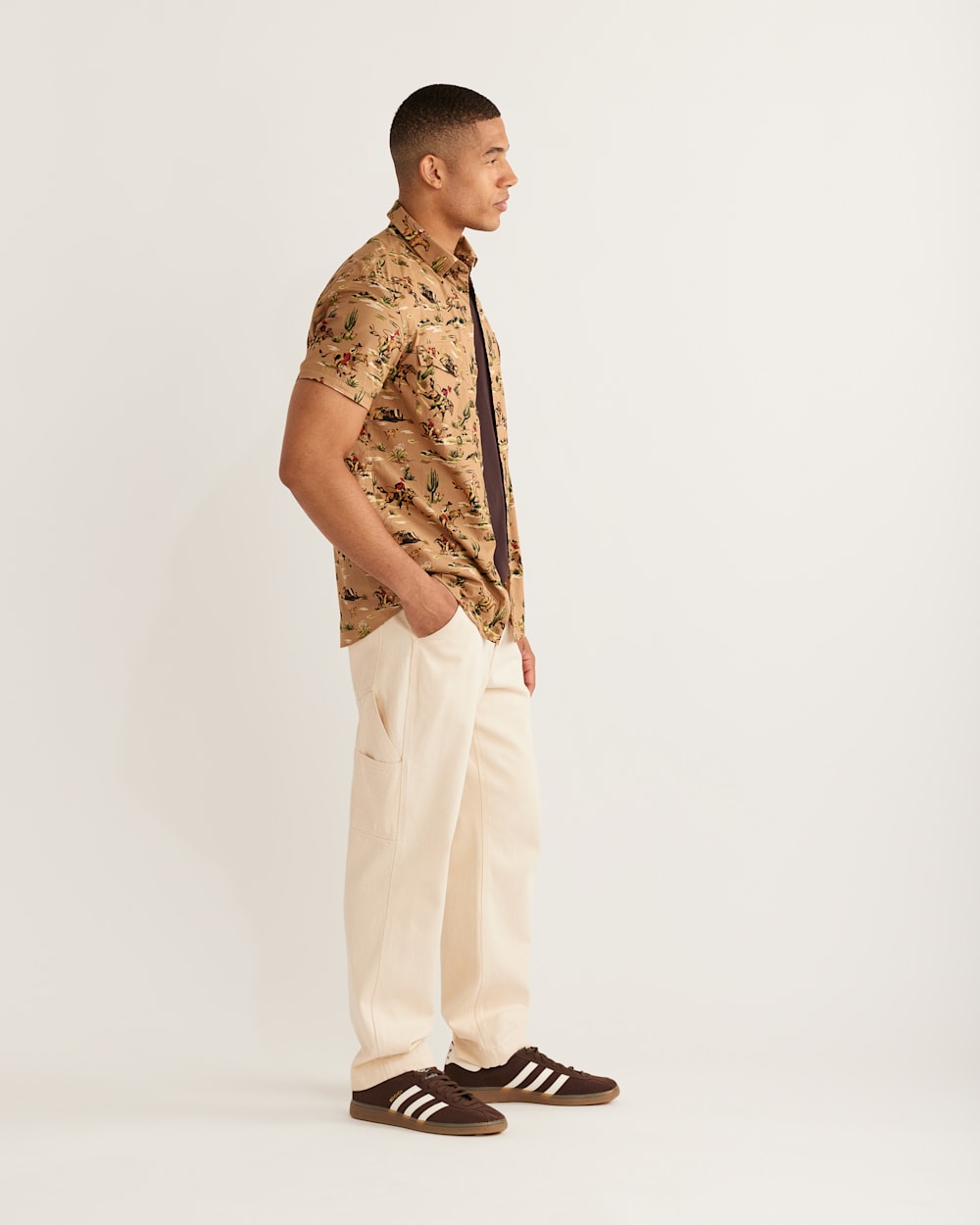 ALTERNATE VIEW OF MEN'S SHORT-SLEEVE LARAMIE SNAP-FRONT SHIRT IN DESERT RIDER image number 2