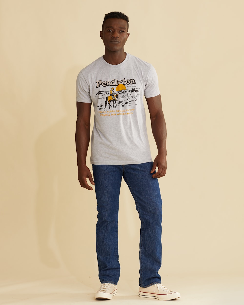 MEN'S WESTBOUND GRAPHIC TEE IN HEATHER GREY/BLACK image number 1