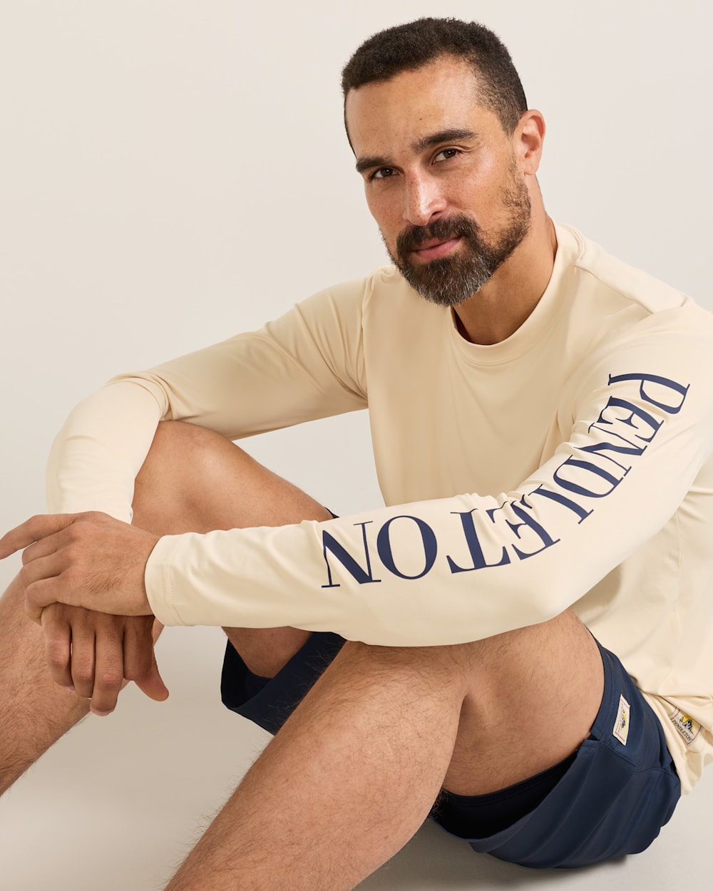 ALTERNATE VIEW OF CLIFF WALK MEN'S LONG-SLEEVE GRAPHIC SWIM TEE IN SANDSHELL/CLIFF WALK image number 2