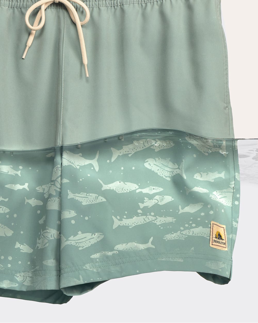 ALTERNATE VIEW OF SALMON FALLS HYDROMORPH SWIM TRUNKS IN CHINOIS GREEN/SALMON FALLS image number 6