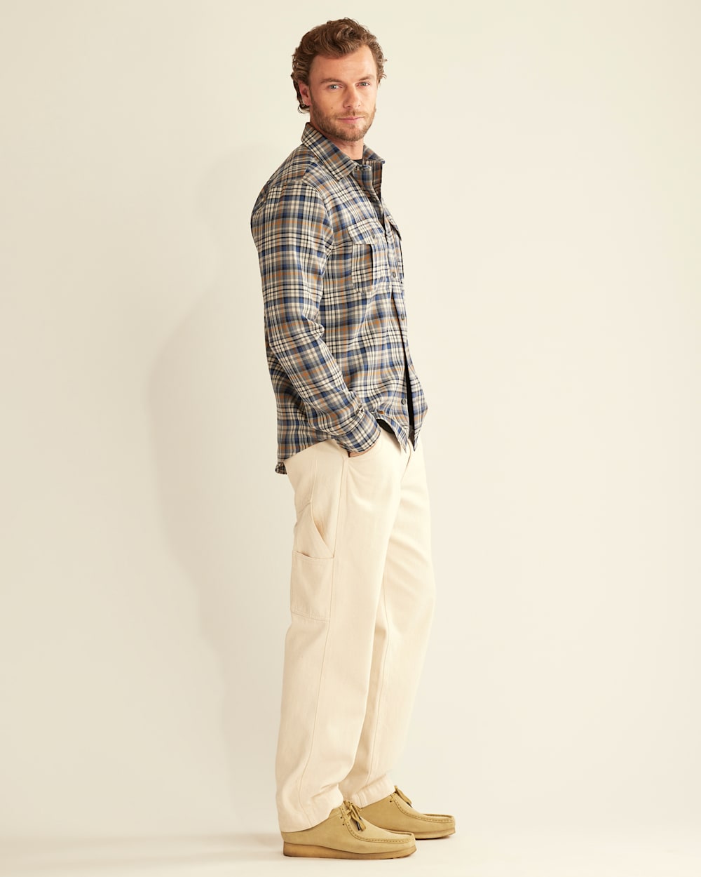 ALTERNATE VIEW OF MEN'S HARRISON MERINO SHIRT IN NAVY/GREY PLAID image number 2