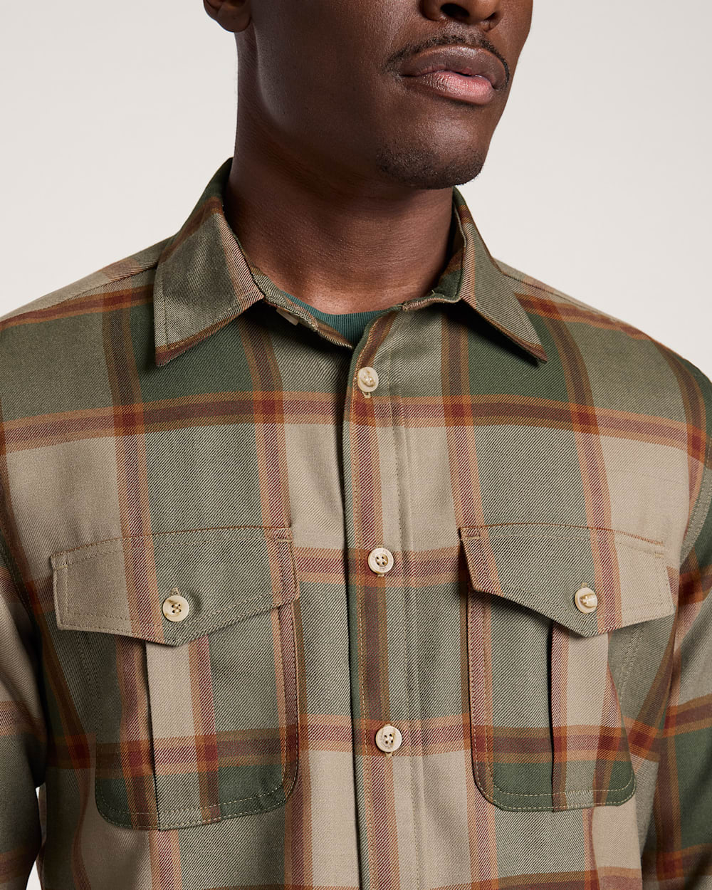 ALTERNATE VIEW OF MEN'S PLAID HARRISON MERINO SHIRT IN GREEN/TAN BLOCK PLAID image number 4