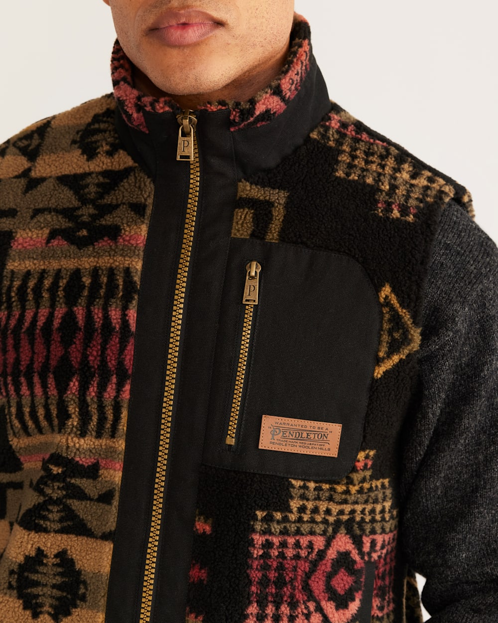 ALTERNATE VIEW OF MEN'S RIDGELINE BERBER FLEECE VEST IN BLACK/OLIVE CHIEF JOSEPH image number 4