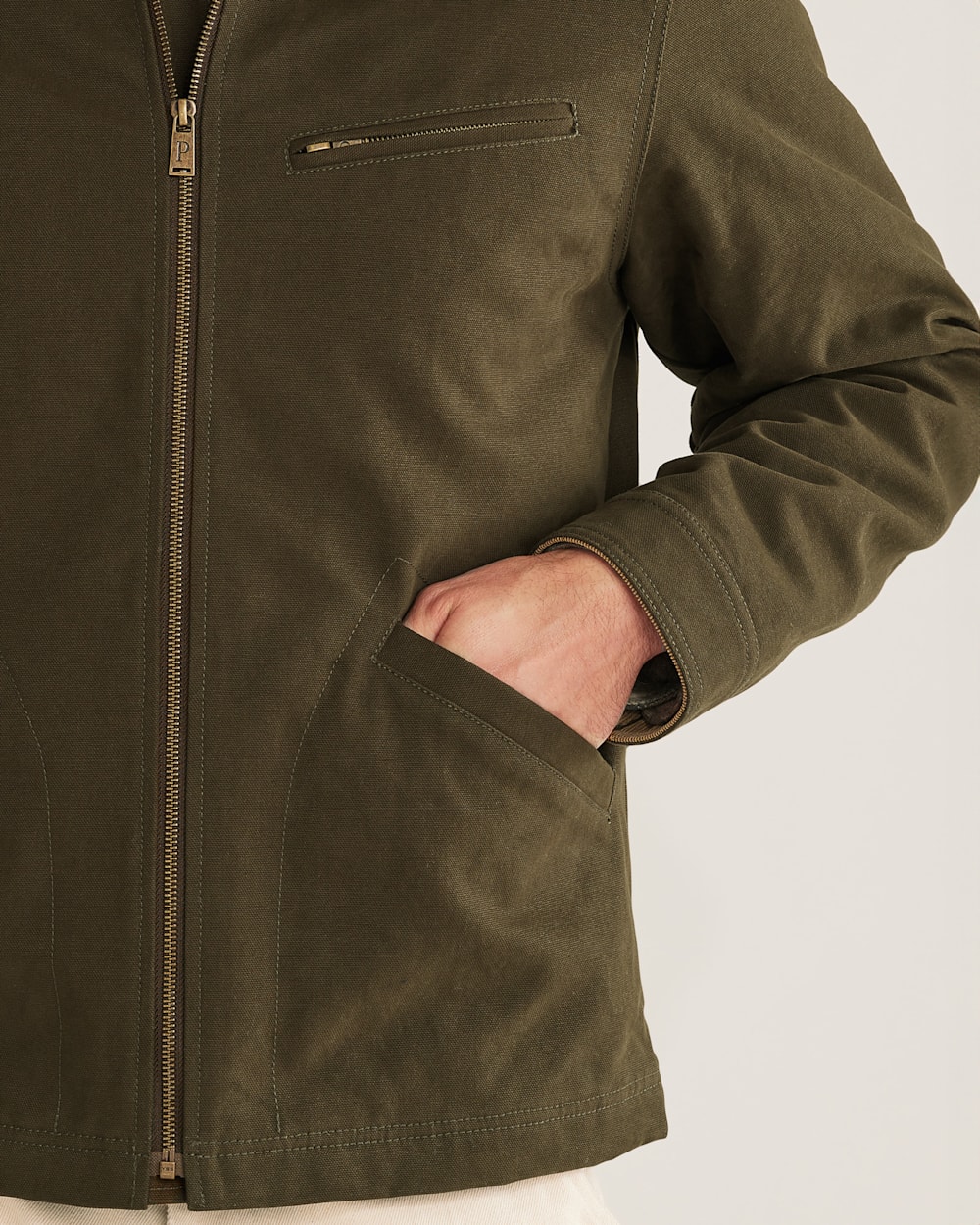 ALTERNATE VIEW OF MEN'S TAHOMA CANVAS TRUCKER JACKET IN DARK OLIVE image number 4