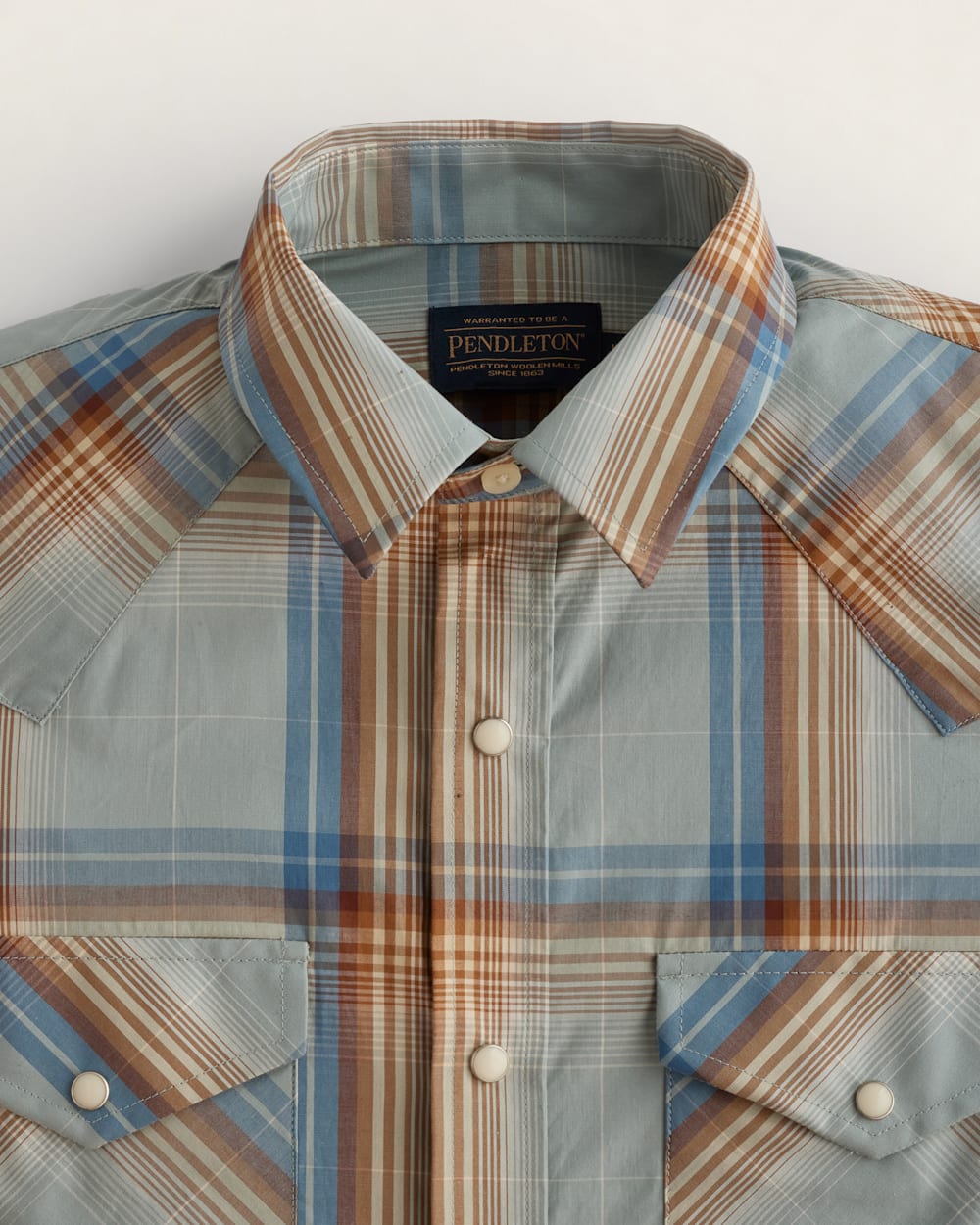 ALTERNATE VIEW OF MEN'S PLAID SHORT-SLEEVE BISHOP COTTON SHIRT IN DUSTY BLUE/KHAKI image number 2