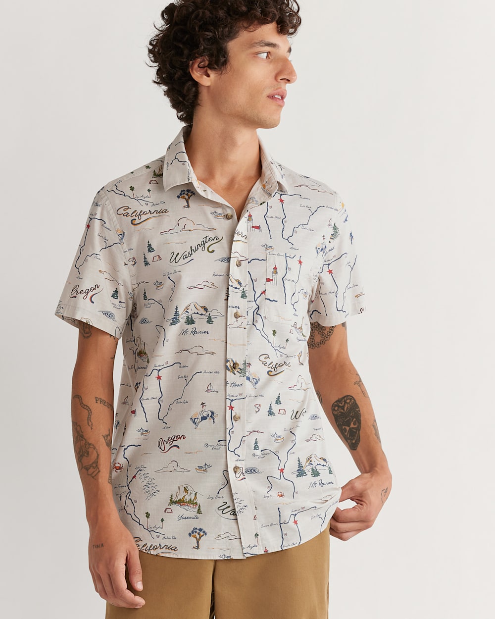 MEN'S SHORT-SLEEVE SHORELINE SHIRT IN TAN ROUTE 101 image number 1