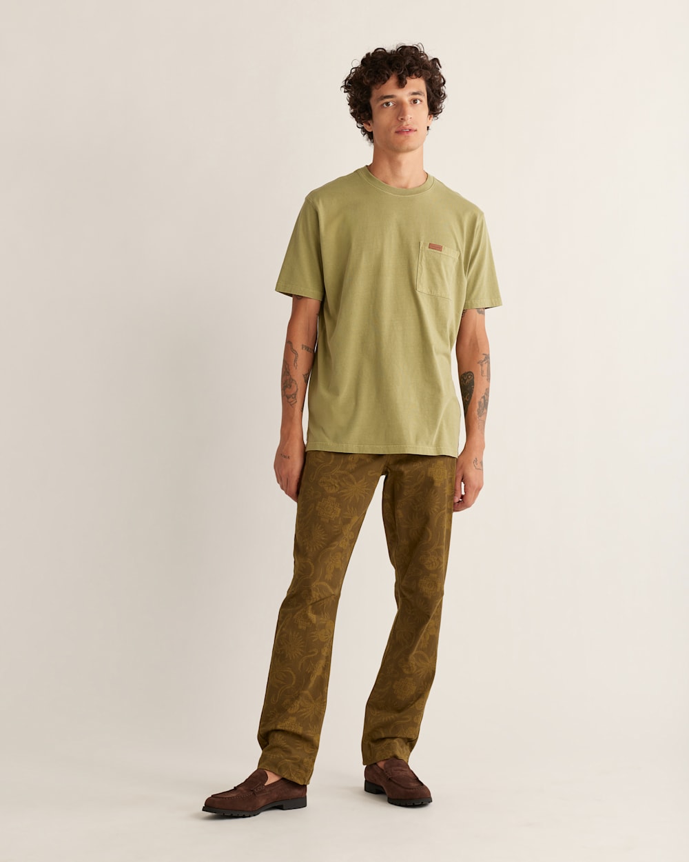 MEN'S SHORT-SLEEVE DESCHUTES POCKET TEE IN MOSS GREEN image number 1