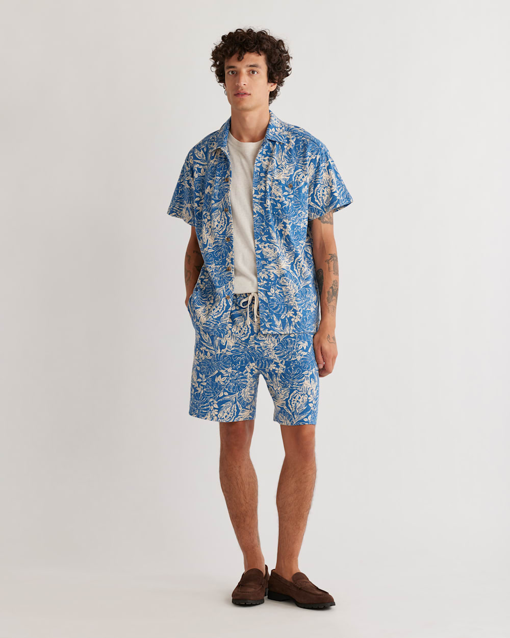 ALTERNATE VIEW OF MEN'S WAYSIDE KNIT SHORTS IN SEASHORE BLUE image number 6