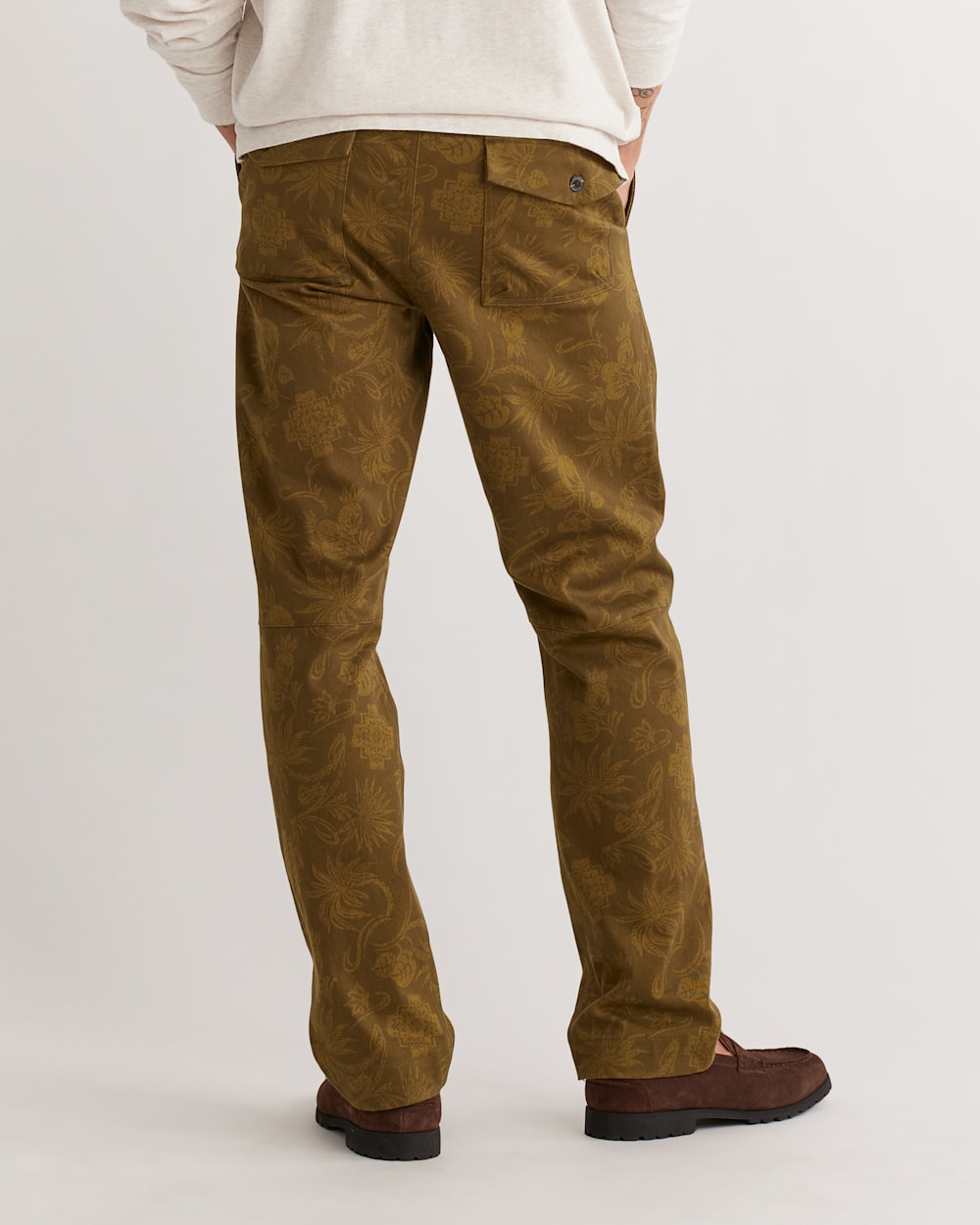ALTERNATE VIEW OF MEN'S CRUISER PANTS IN OLIVE CHIEF JOSEPH image number 3