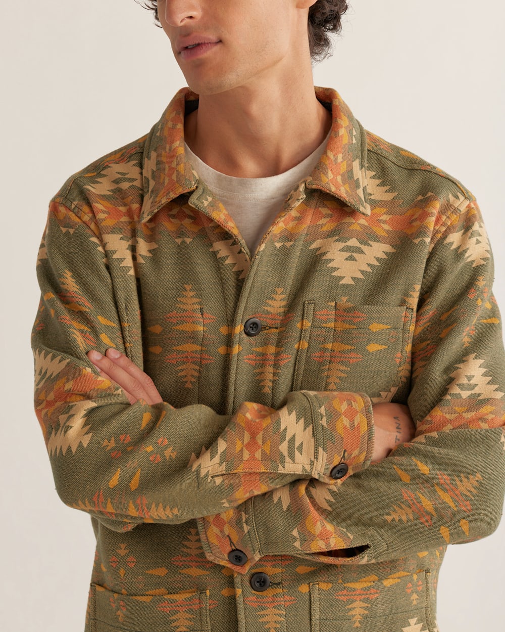 ALTERNATE VIEW OF MEN'S RIFT COTTON OVERSHIRT IN SAGE RANCHO ARROYO image number 4