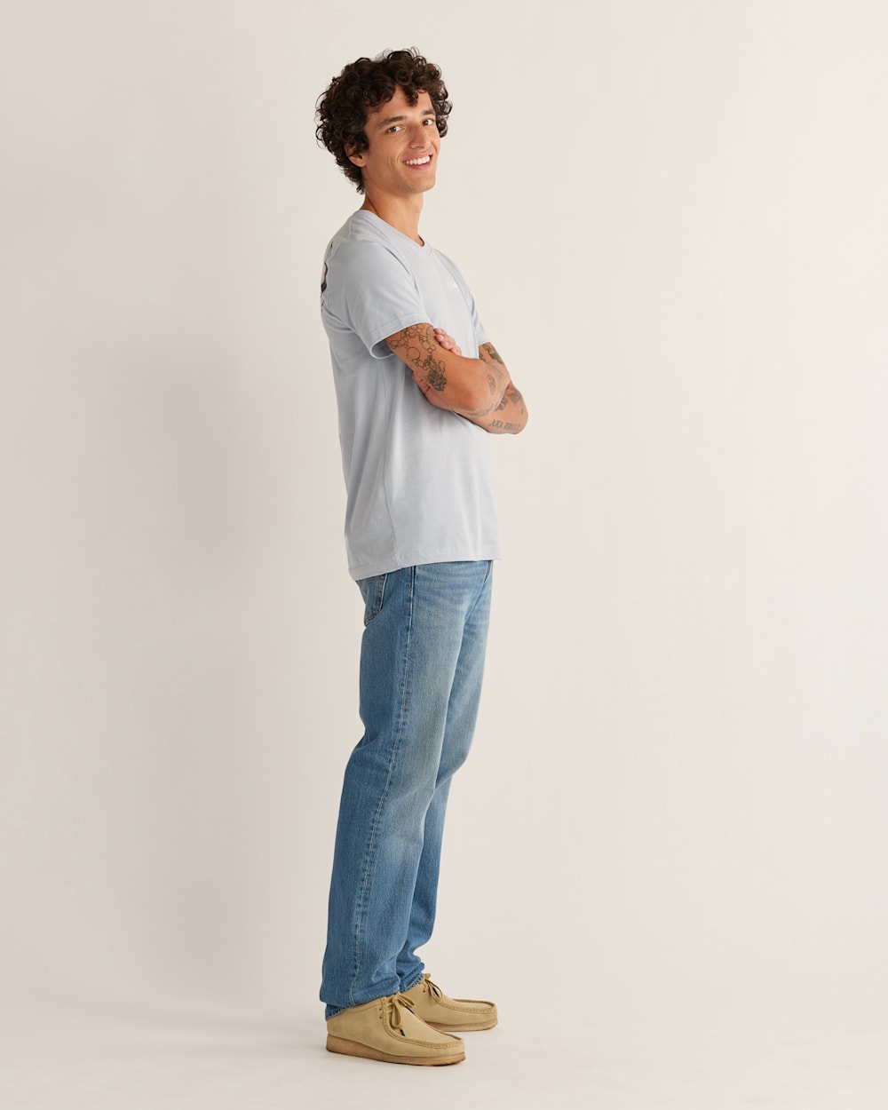 ALTERNATE VIEW OF MEN'S HARDING SKULL GRAPHIC TEE IN LIGHT BLUE/WHITE image number 3