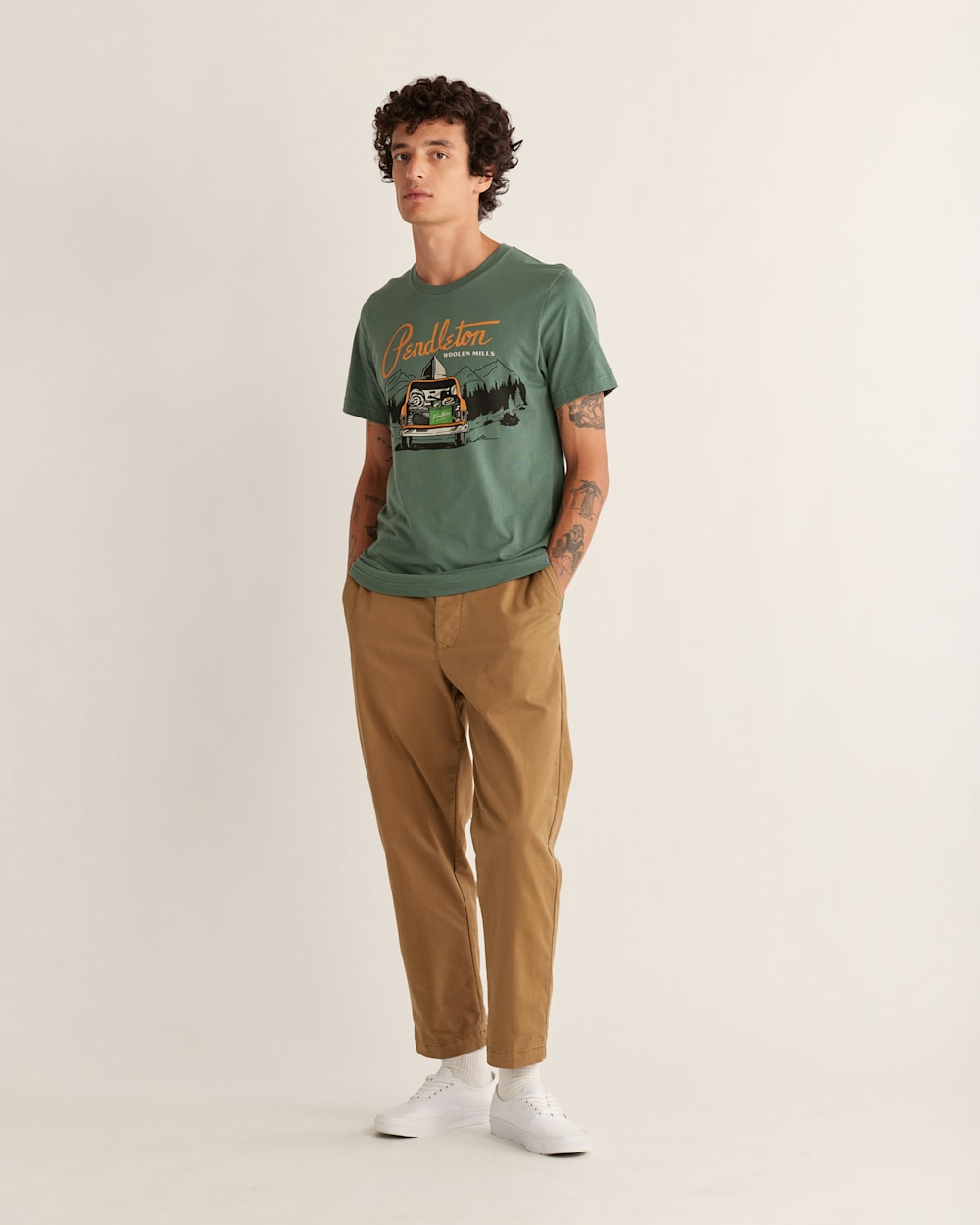 MEN'S CAMPER GRAPHIC TEE IN PINE/ORANGE image number 1