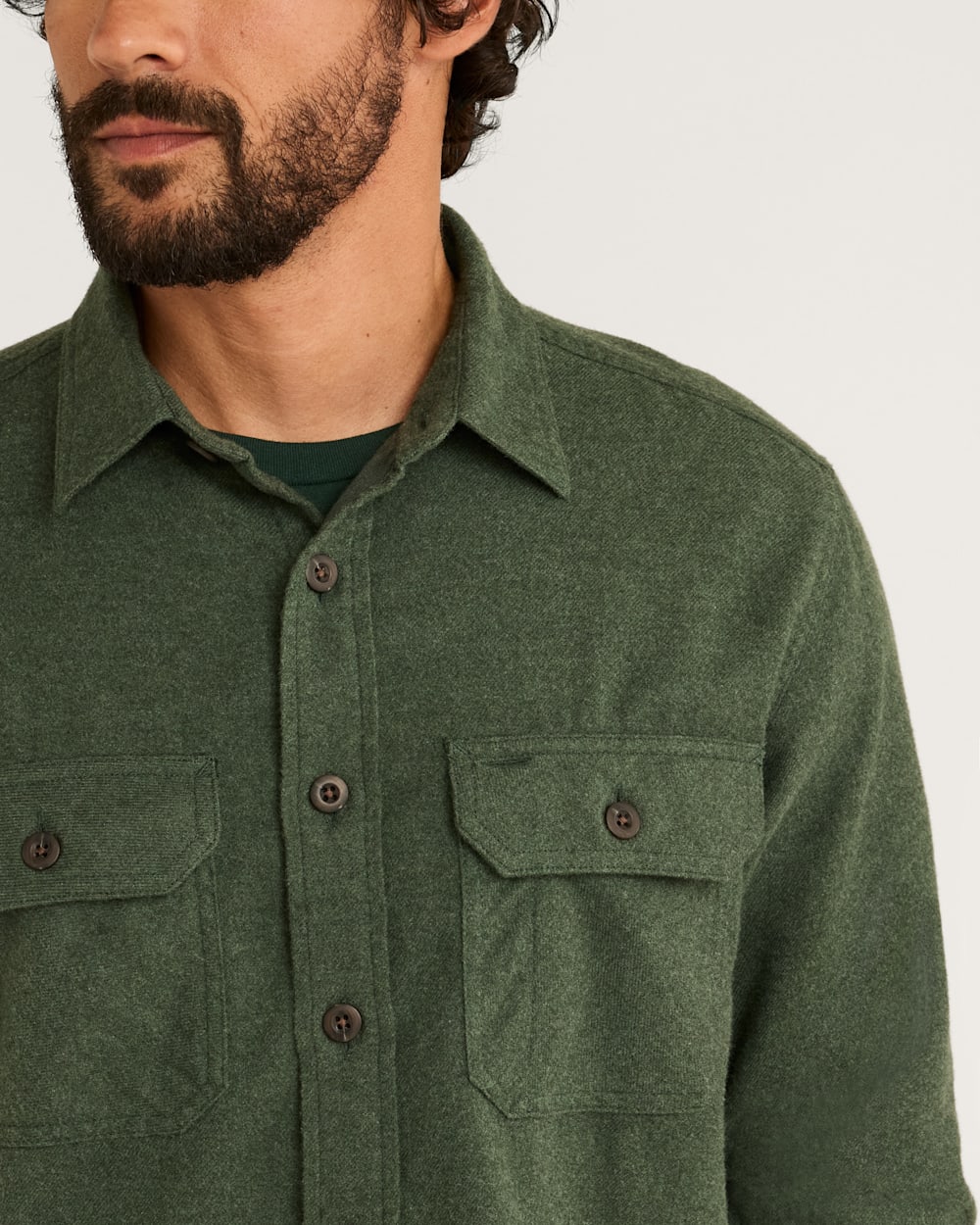 ALTERNATE VIEW OF MEN'S BURNSIDE DOUBLEBRUSHED FLANNEL SHIRT IN GREEN HEATHER image number 4