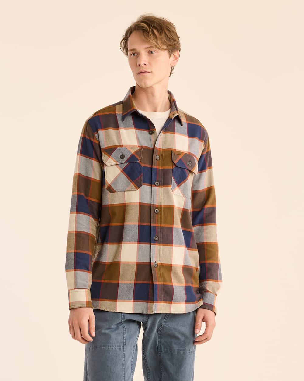 MEN'S PLAID BURNSIDE DOUBLEBRUSHED FLANNEL SHIRT IN NAVY/GREY/OCHRE PLAID image number 1