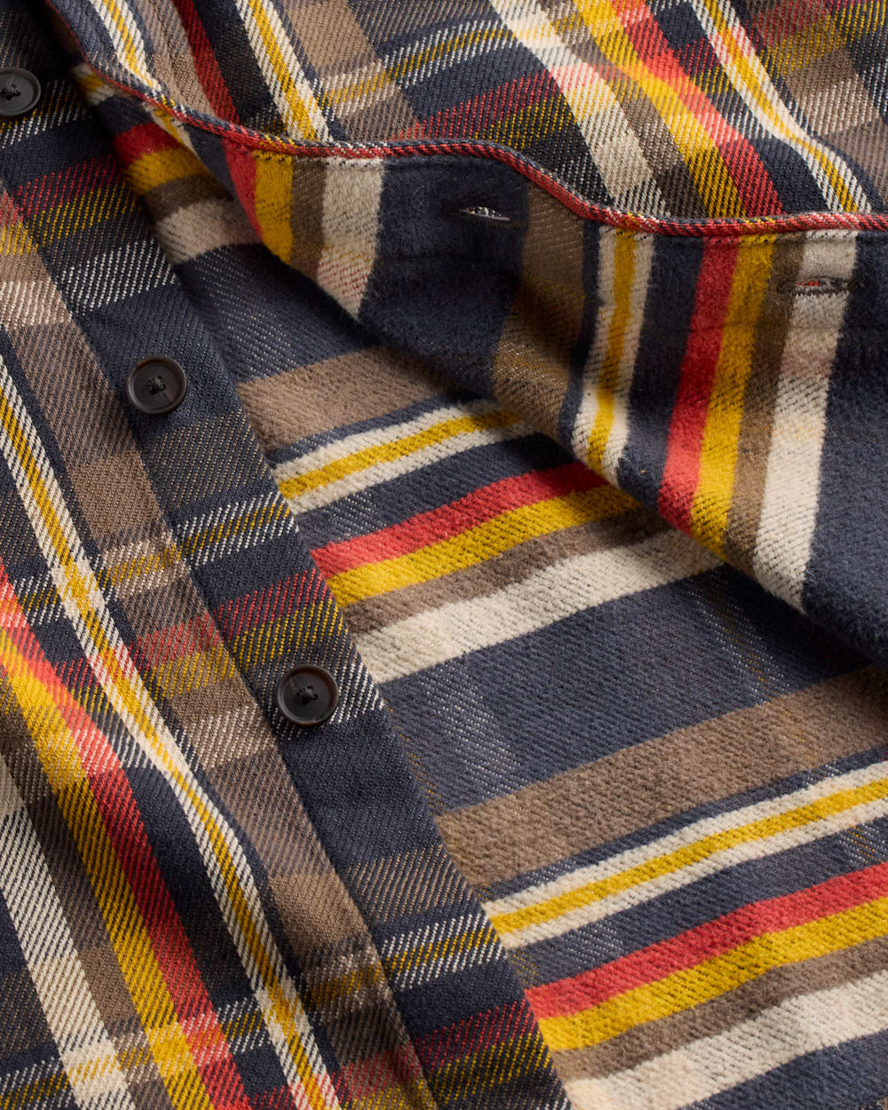 ALTERNATE VIEW OF MEN'S PLAID ARCADIA FLANNEL SHIRT IN BLACK/GOLD MULTI image number 3