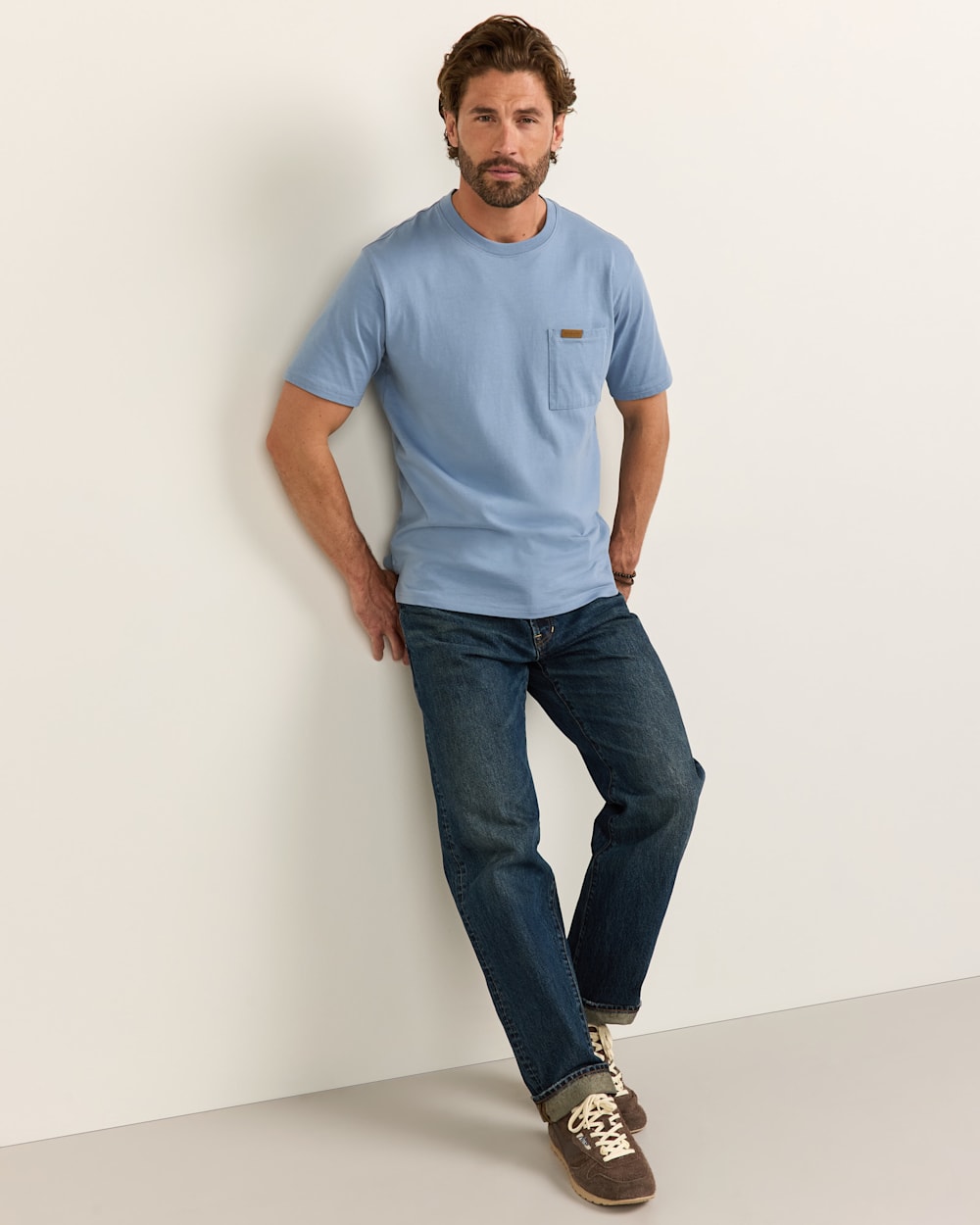 ALTERNATE VIEW OF MEN'S SHORT-SLEEVE DESCHUTES POCKET TEE IN STEEL BLUE image number 5