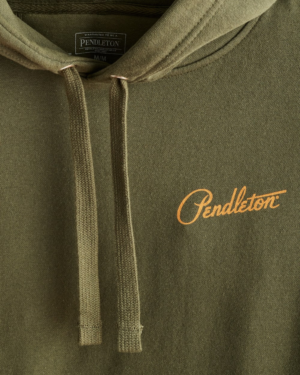 ALTERNATE VIEW OF MEN'S SOLSTICE CANYON GRAPHIC HOODIE IN MILITARY GREEN/MULTI image number 4