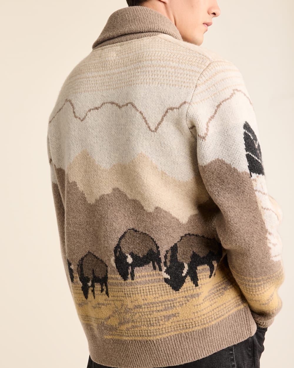 ALTERNATE VIEW OF MEN'S IN THEIR ELEMENT LAMBSWOOL CARDIGAN IN TAN BUFFALO image number 3