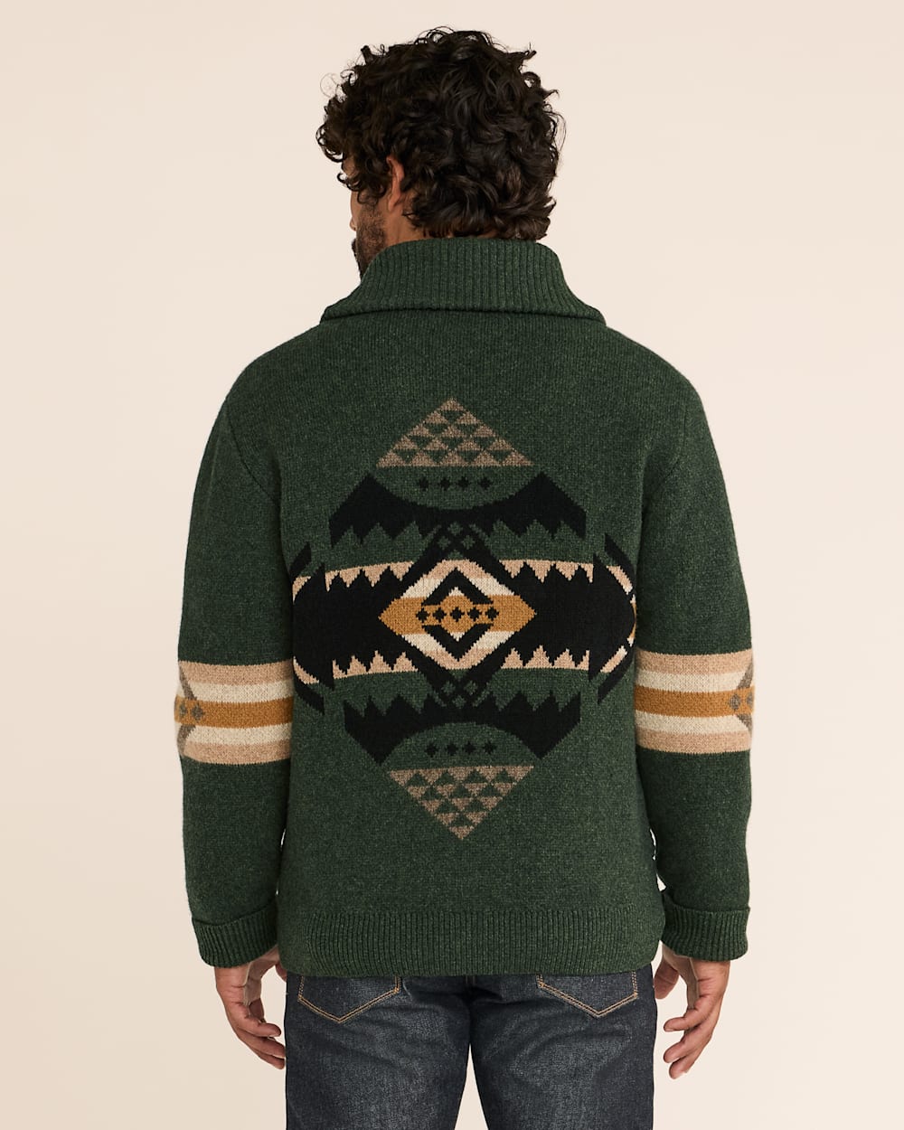 ALTERNATE VIEW OF MEN'S NEHALEM LAMBSWOOL CARDIGAN IN FOREST GREEN image number 2