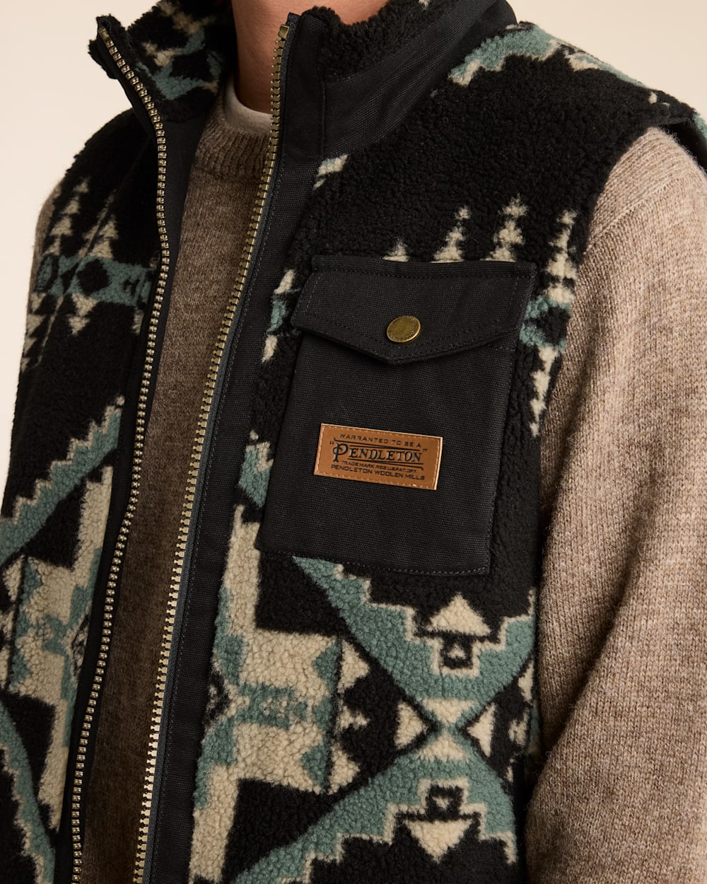 Pendleton mens vest shop
