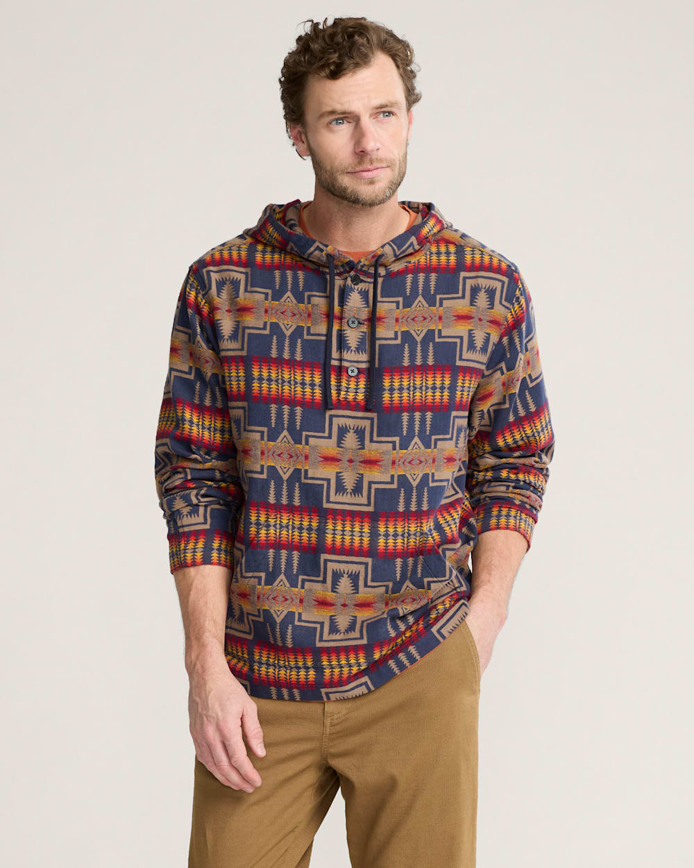 MEN'S PENDLETON UK HARDING CHAMOIS HOODIE IN NAVY image number 1