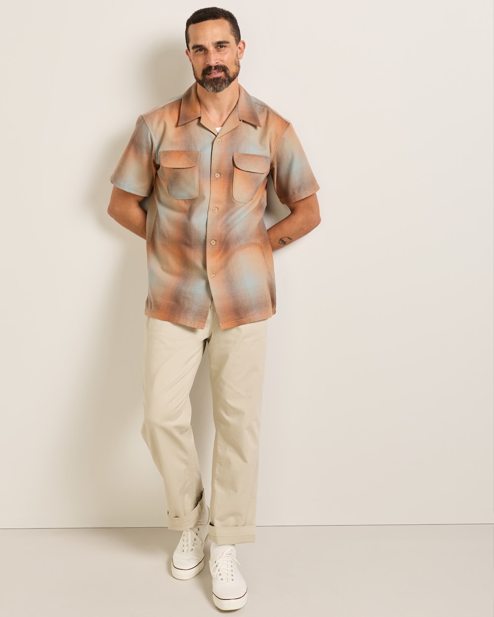 ALTERNATE VIEW OF MEN'S SHORT-SLEEVE PLAID BOARD SHIRT IN TAN/ORANGE OMBRE image number 5