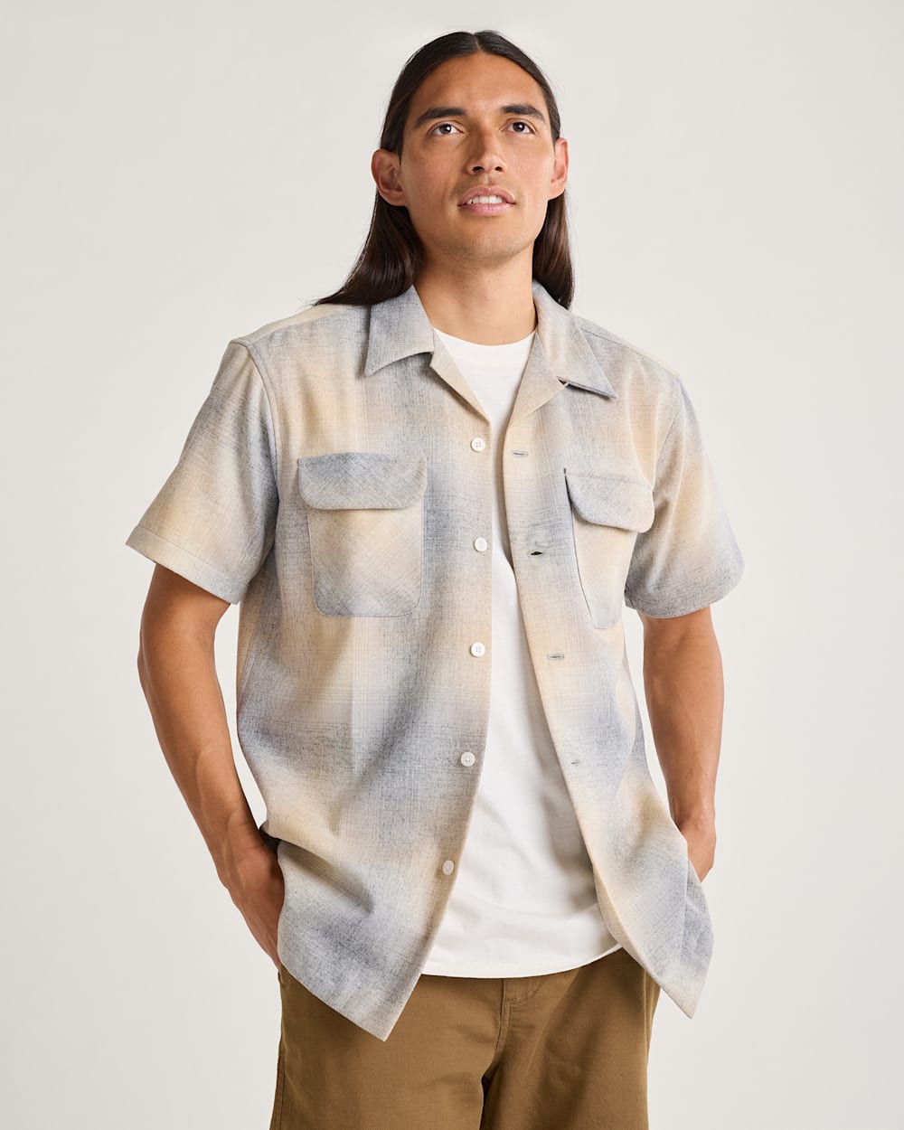 MEN'S SHORT-SLEEVE PLAID BOARD SHIRT IN TAN/GREY MIX OMBRE image number 1