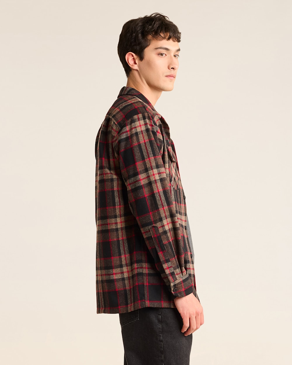 ALTERNATE VIEW OF MEN'S PLAID BOARD SHIRT IN BROWN MIX image number 2