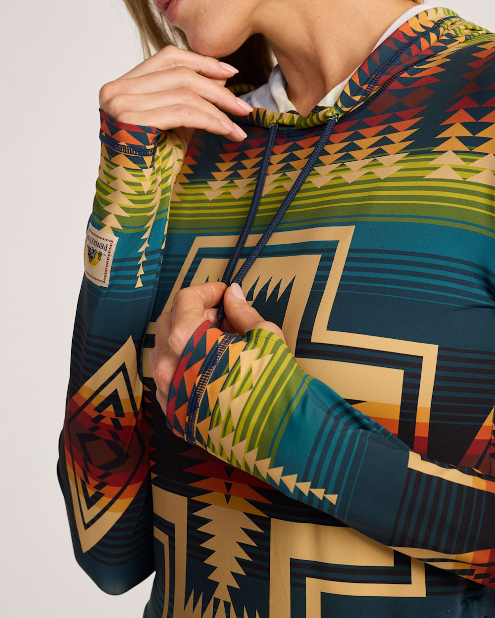 ALTERNATE VIEW OF HARDING UNISEX LONG-SLEEVE RASHGUARD IN CENTURY HARDING image number 5