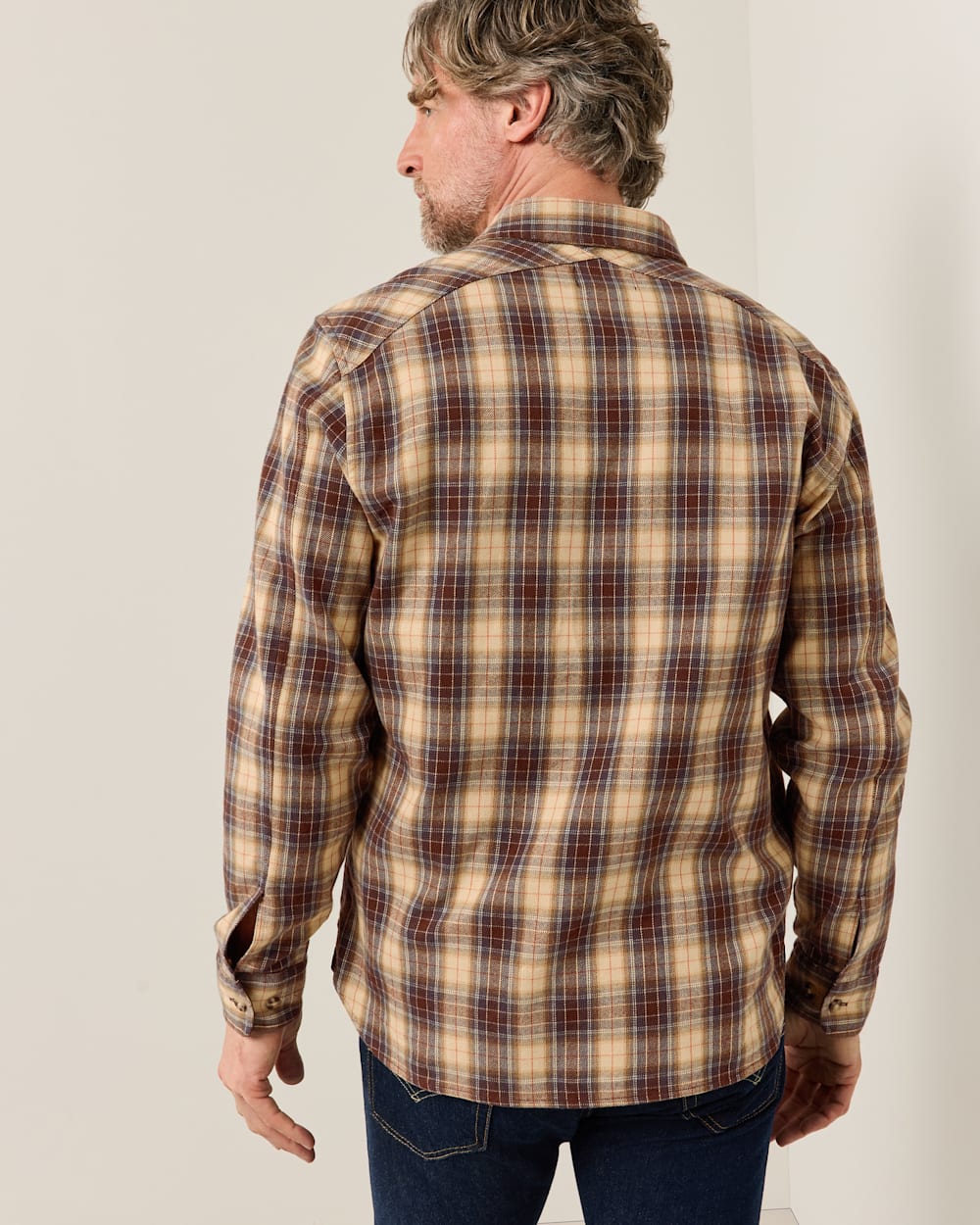 ALTERNATE VIEW OF MEN'S PLAID COTTON FREMONT FLANNEL SHIRT IN TAN MULTI image number 3