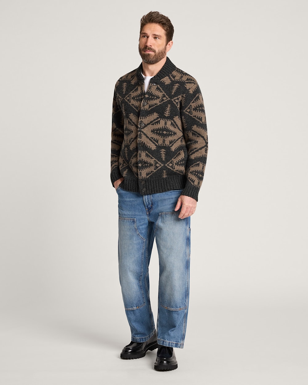 ALTERNATE VIEW OF MEN'S MIRROR LAKE LAMBSWOOL CARDIGAN IN OXFORD MIX/TAUPE image number 6