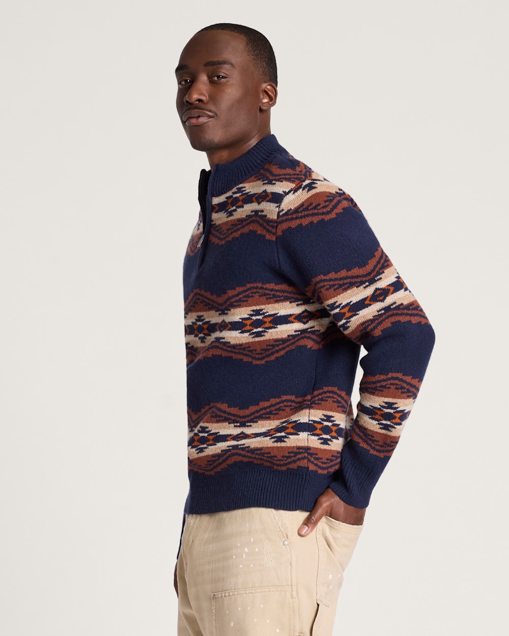 ALTERNATE VIEW OF MEN'S TUMALO RIDGE LAMBSWOOL QUARTER-ZIP SWEATER IN NAVY image number 3