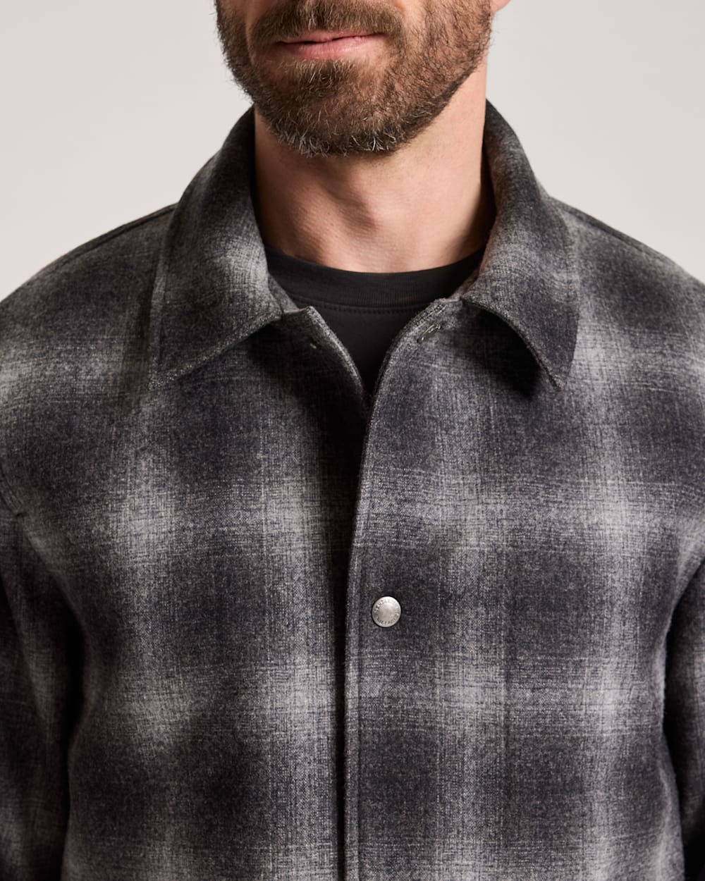 ALTERNATE VIEW OF MEN'S QUILTED WOOL COACHES JACKET IN OXFORD MIX OMBRE image number 4