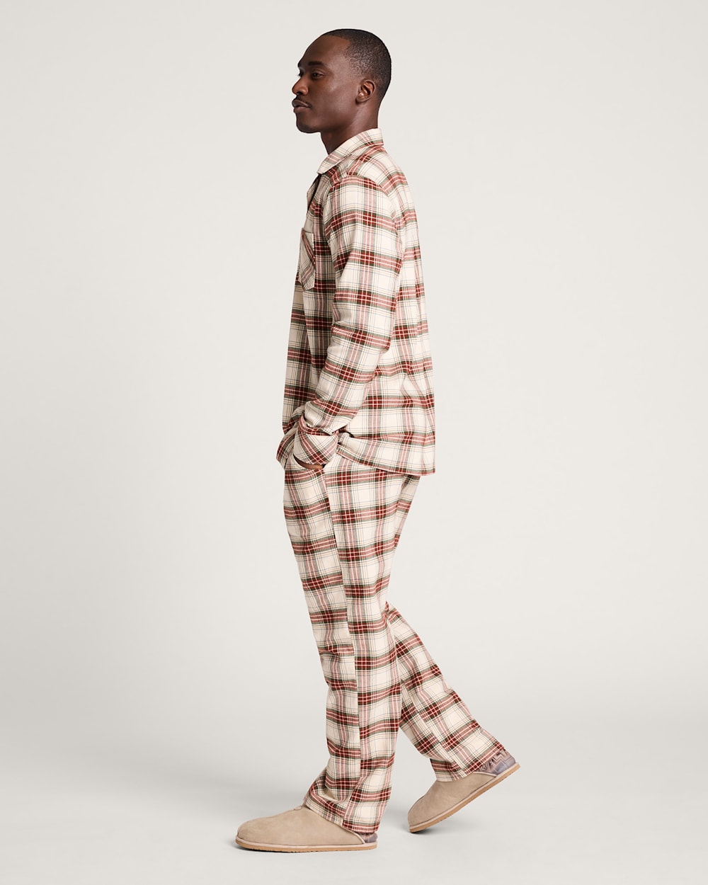 ALTERNATE VIEW OF MEN'S MEN'S PLAID FLANNEL PAJAMA SET IN ECRU/RED PLAID image number 3
