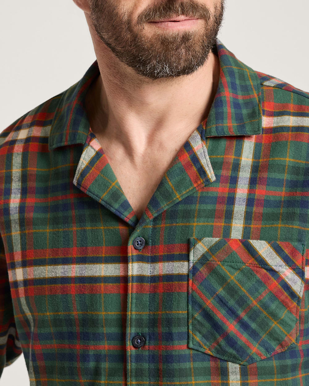 ALTERNATE VIEW OF MEN'S PLAID FLANNEL PAJAMA SET IN GREEN MULTI PLAID image number 4
